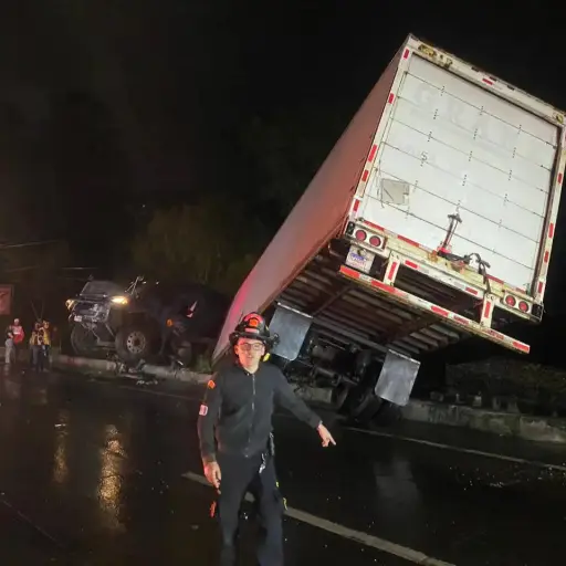 accidente-bajada-de-villalobos.webp ,