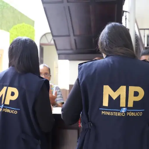 congreso-diligencia-ministerio-publico-emisoras-unidas.webp ,