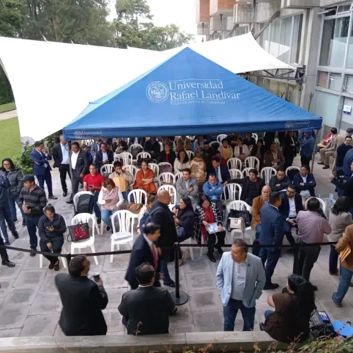 Largas-filas-de-aspirantes-a-las-cortes-de-Apelaciones.jpeg ,