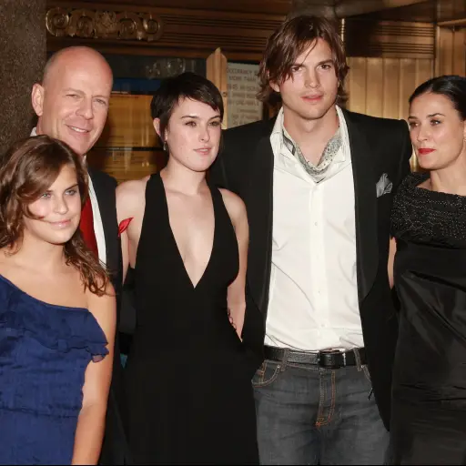 demi-moore-ashton-kutcher-bruce.jpg ,