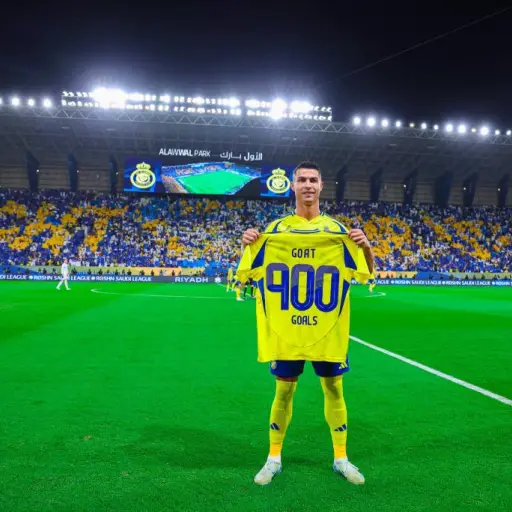 cristiano-ronaldo-al-nassr.webp ,