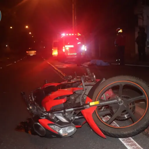 motorista-muerto-accidente-zona-11-emisoras-unidas.jpg ,