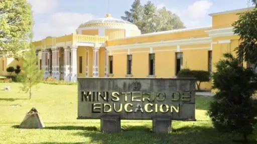 mineduc-ministerio-de-educacion-emisoras-unidas.webp ,