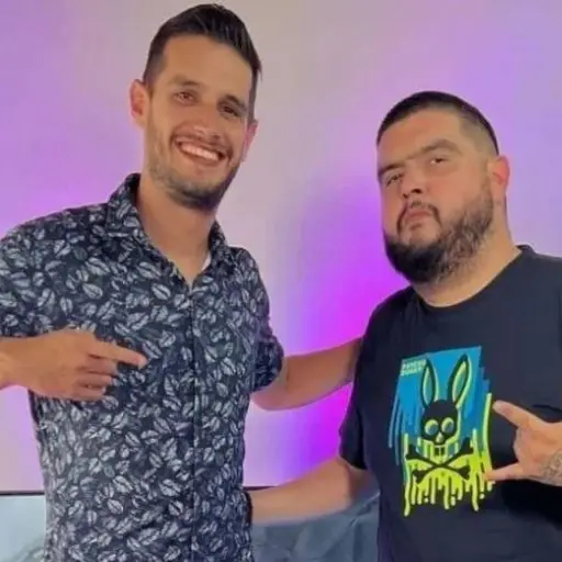 Adrian-Marcelo-La-Mole-1.webp ,