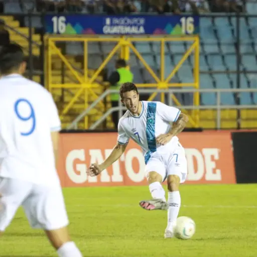 aaron-herrera-guatemala.webp ,