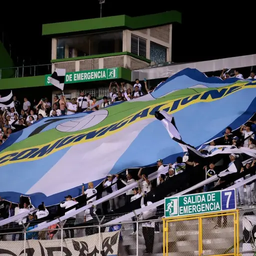 coomunicaciones-alajuelense-sin-porras-visitantes-en-copa-centroamericana-septiembre-2024.webp ,