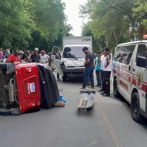 Accidente-de-Mototaxi-en-Zacapa.jpg ,