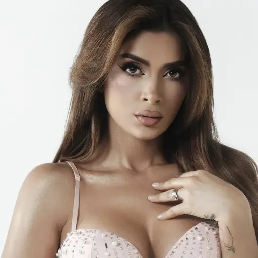 Kimberly-Flores-emisoras-unidas-octubre-2024-.png ,