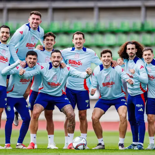 espana-regresa-a-casa-por-nations-league-octubre-2024-scaled-1.webp ,