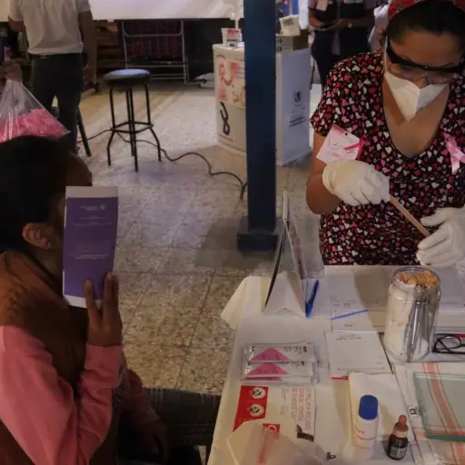 Deteccion-del-Cancer-de-mama-2.jpg ,