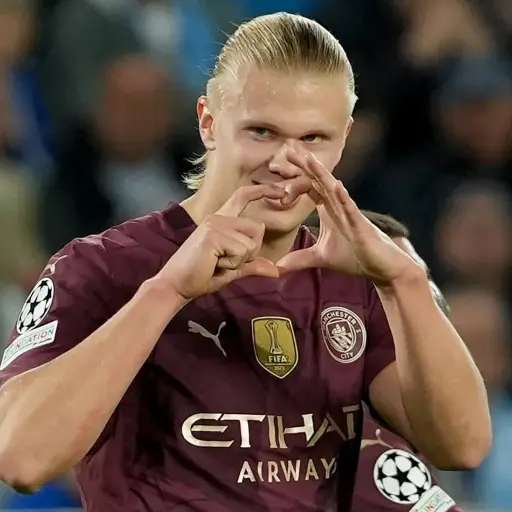 mancetser-city-golea-champions-league-octubre-2024-1.webp ,