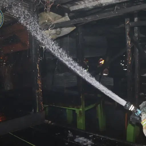 incendio-mercado-la-florida-emisoras-unidas.jpg ,