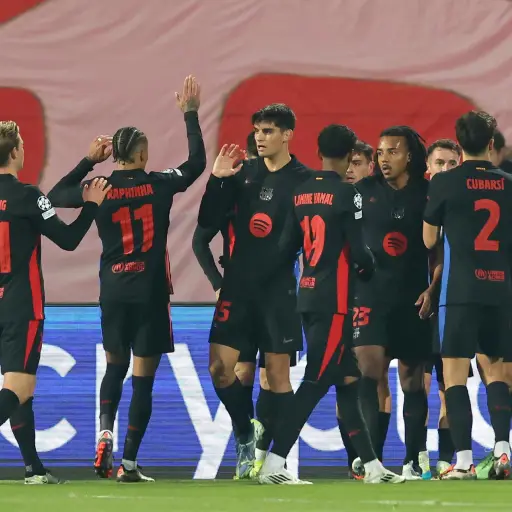 barcelona-estrella-roja-1.jpg ,