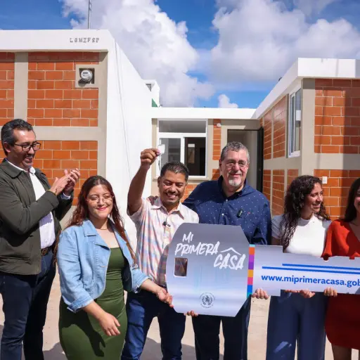 programa-primera-vivienda-emisoras-unidas-scaled-1.jpg ,