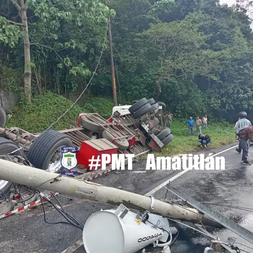 accidente-ruta-pacifico-emisoras-unidas.jpg ,