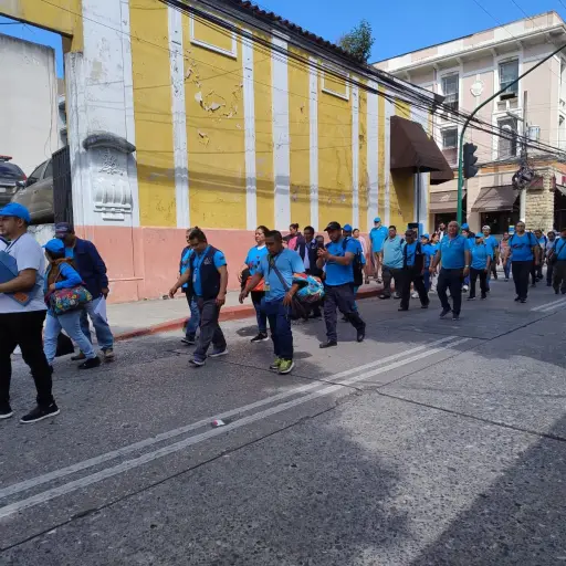manifestacion-sindicato-salud-capital-emisoras-unidas.jpg ,
