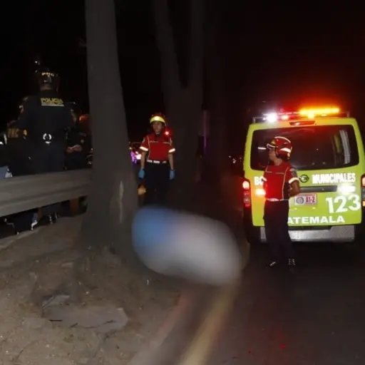 Accidente-deja-motorista-fallecido-en-el-Anillo-Periferico.jpg ,