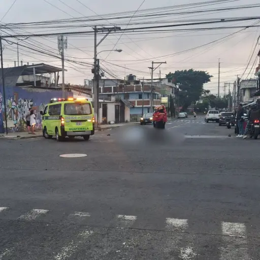 Accidente-de-transito-en-la-zona-12-capitalina.jpg ,