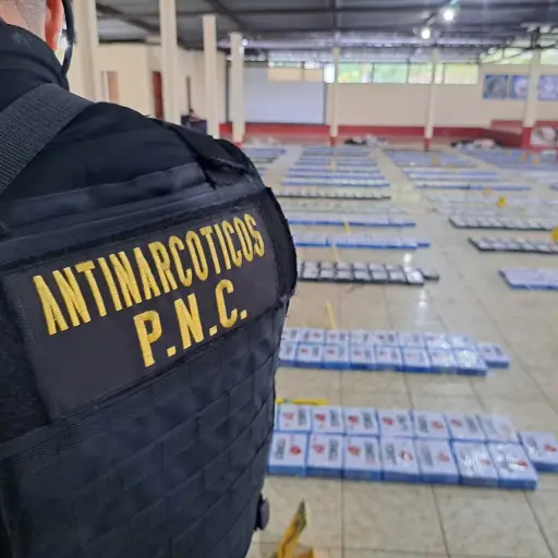 decomiso-droga-embarcacion-izabal-emisoras-unidas.jpg ,