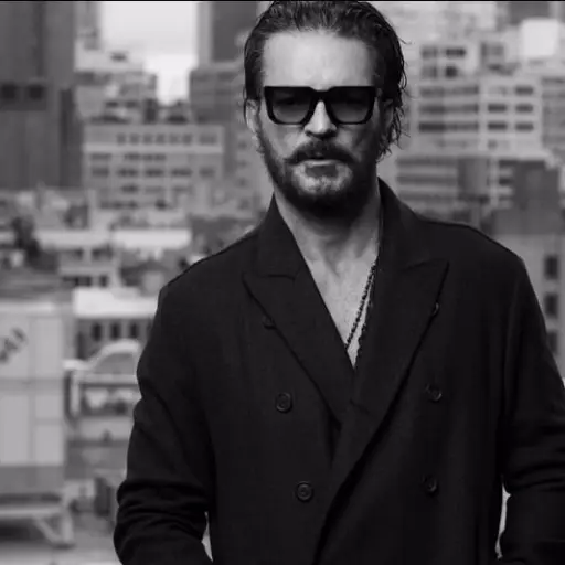 Ricardo-Arjona.png ,