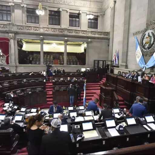 congreso-republica-ley-competencia-emisoras-unidas-scaled-1.jpg ,
