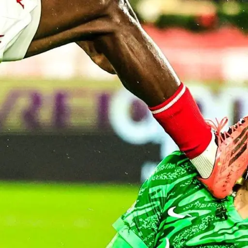 gianluigi-donnarumma-sufre-un-traumatismo-facial-diciembre-2024.webp ,