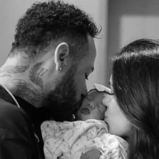 Pareja Neymar ,latronadora.com