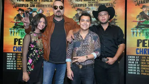 Christian Nodal y Pepe Aguilar ,