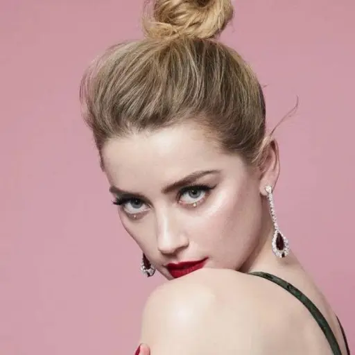 Amber-Heard-1.webp ,