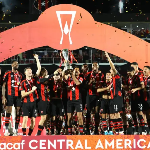 liga-deportiva-alajuelense-diciembre-2024.webp ,