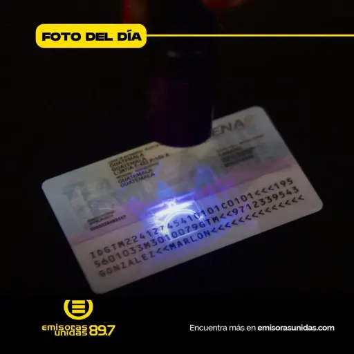 El RENAP presentó el nuevo DPI el pasado jueves 9 de enero de 2025. ,instagram @emisorasunidas