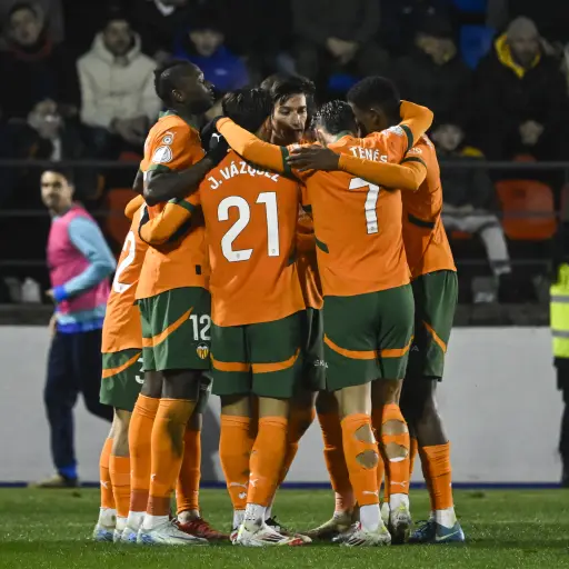 Valencia clasifica a cuartos de final de la Copa del Rey