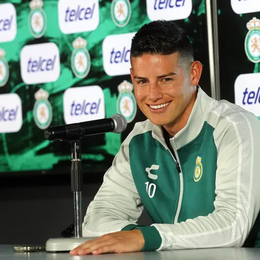 James Rodríguez en su presentación con el Club León, de México - EFE