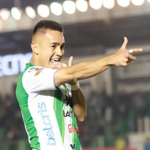 Óscar Santis y William Fajardo sobresalen en la  fecha 1 del Clausura 2025 