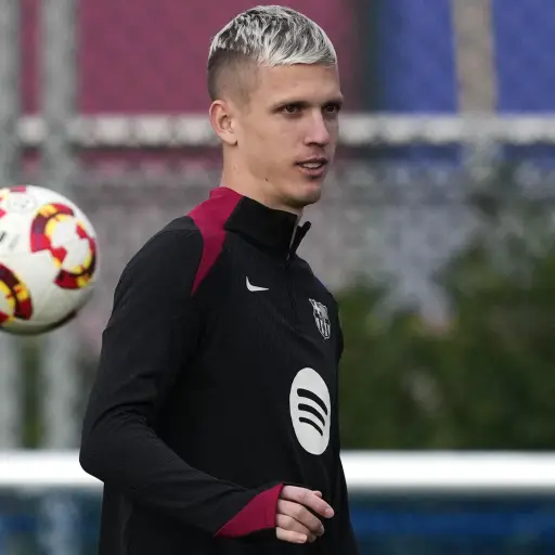 El Barcelona solicita la cautelarísima para inscribir a Dani Olmo - EFE