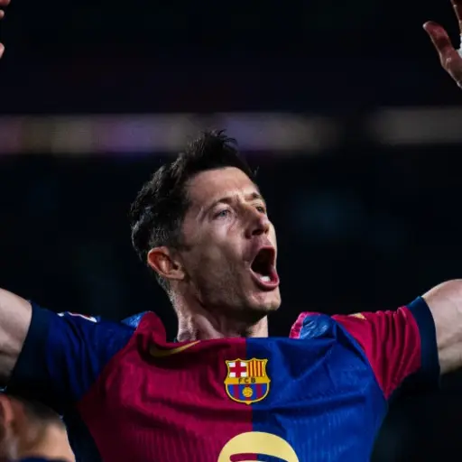Robert Lewandowski marcó su gol número 20 con el Barcelona en La Liga