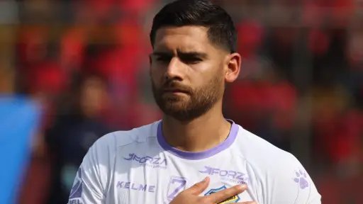 José Pinto, defensa de Comunicaciones - Alex Meoño
