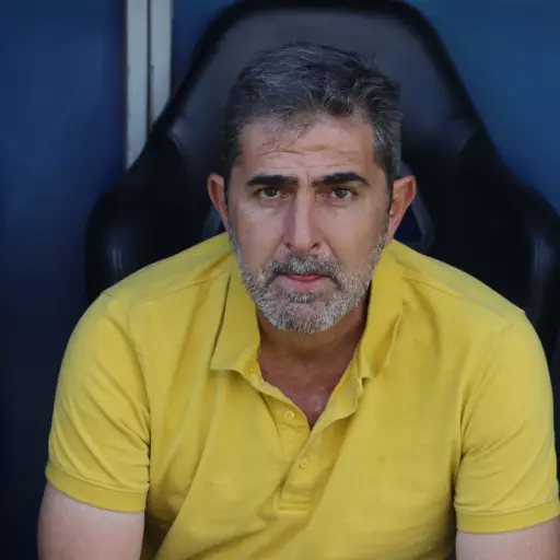 Fabricio Benítez explota contra el arbitraje del Municipal vs. Mixco - Alex Meoño