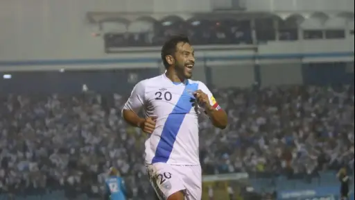 Carlos Ruiz continúa con su ofensiva hacia la Fedefut