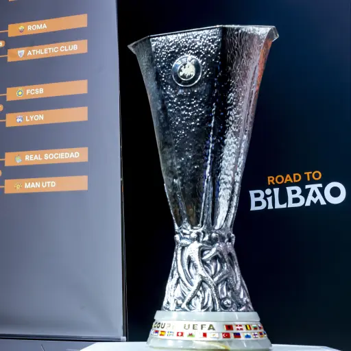 Trofeo de la UEFA Europa League - EFE