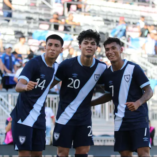 Carlos Aguilar, Olger Escobar y Rudy Muñoz dejaron buenas sensaciones en el partido entre Guatemala y Honduras - FEDEFUT