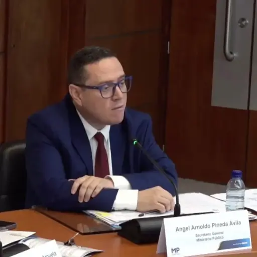 Ángel Pineda fungió como Secretario Privado del MP, durante la gestión de Consuelo Porras.  ,Archivo.