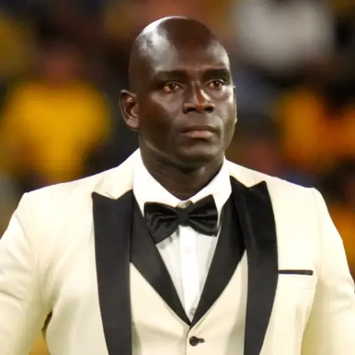 Segundo Castillo y su espectacular traje usado en partido de Copa Libertadores 