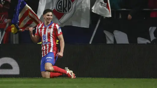 Celebración de Julián Álvarez ante el Athletic Club - EFE