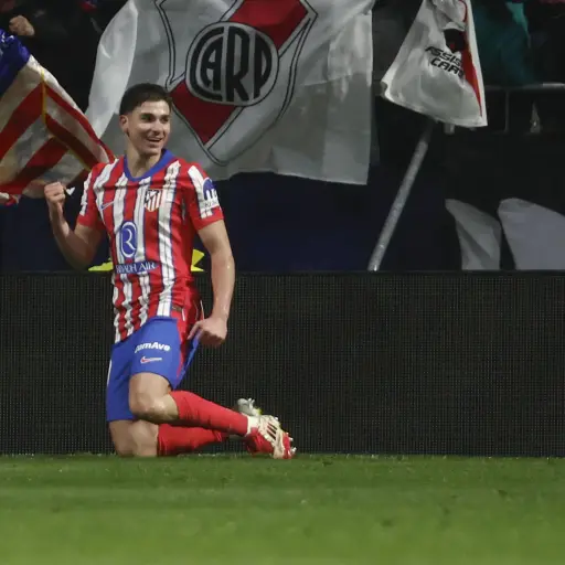 Celebración de Julián Álvarez ante el Athletic Club - EFE