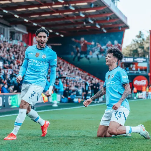 Manchester City completó este domingo el cuadro de los semifinalistas de la FA Cup