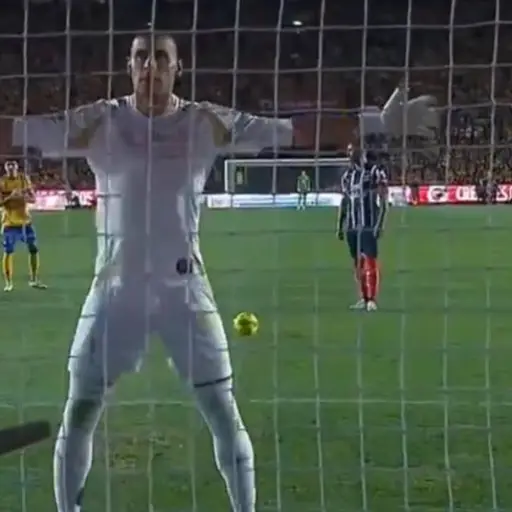 Penalti de Sergio  Ramos ante Tigres 