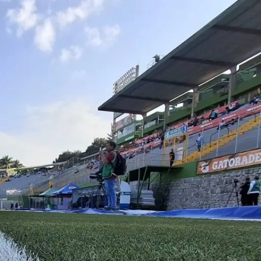 Estadio Cementos Progreso de la zona 5 capitalina, casa de Comunicaciones 