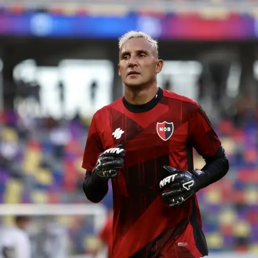 Keylor Navas hizo el partido con más atajadas de su carrera - Newells Old Boys