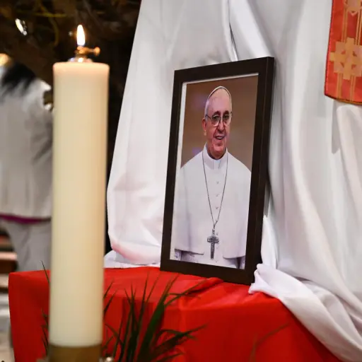 Misa en memoria del papa Francisco ,EFE